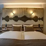 Boutique 009 Отель Кёльн